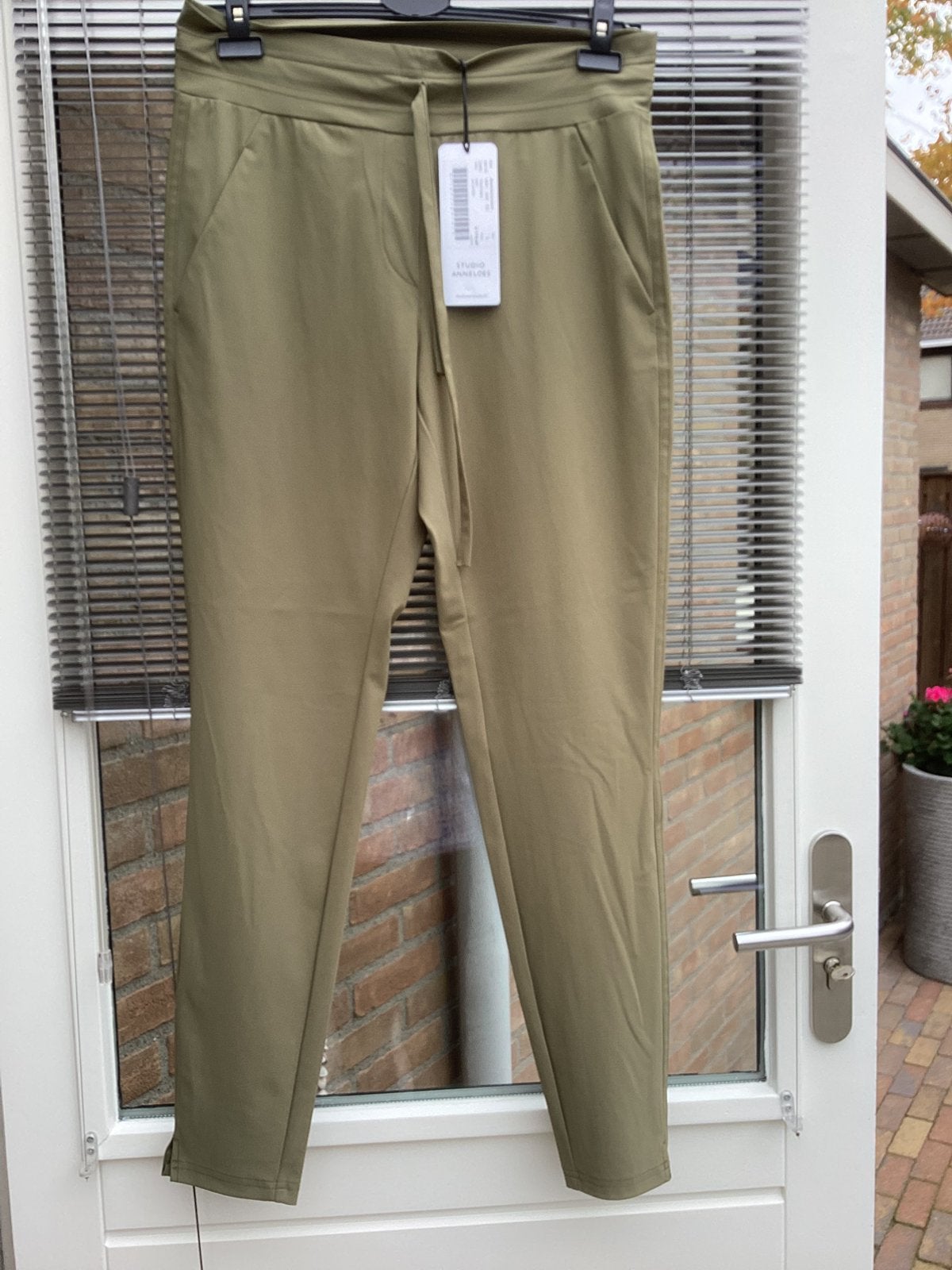 Studio Anneloes travelstof broek groen, Maat 42/44 (L), Nieuw, Ophalen of Verzenden, Lang