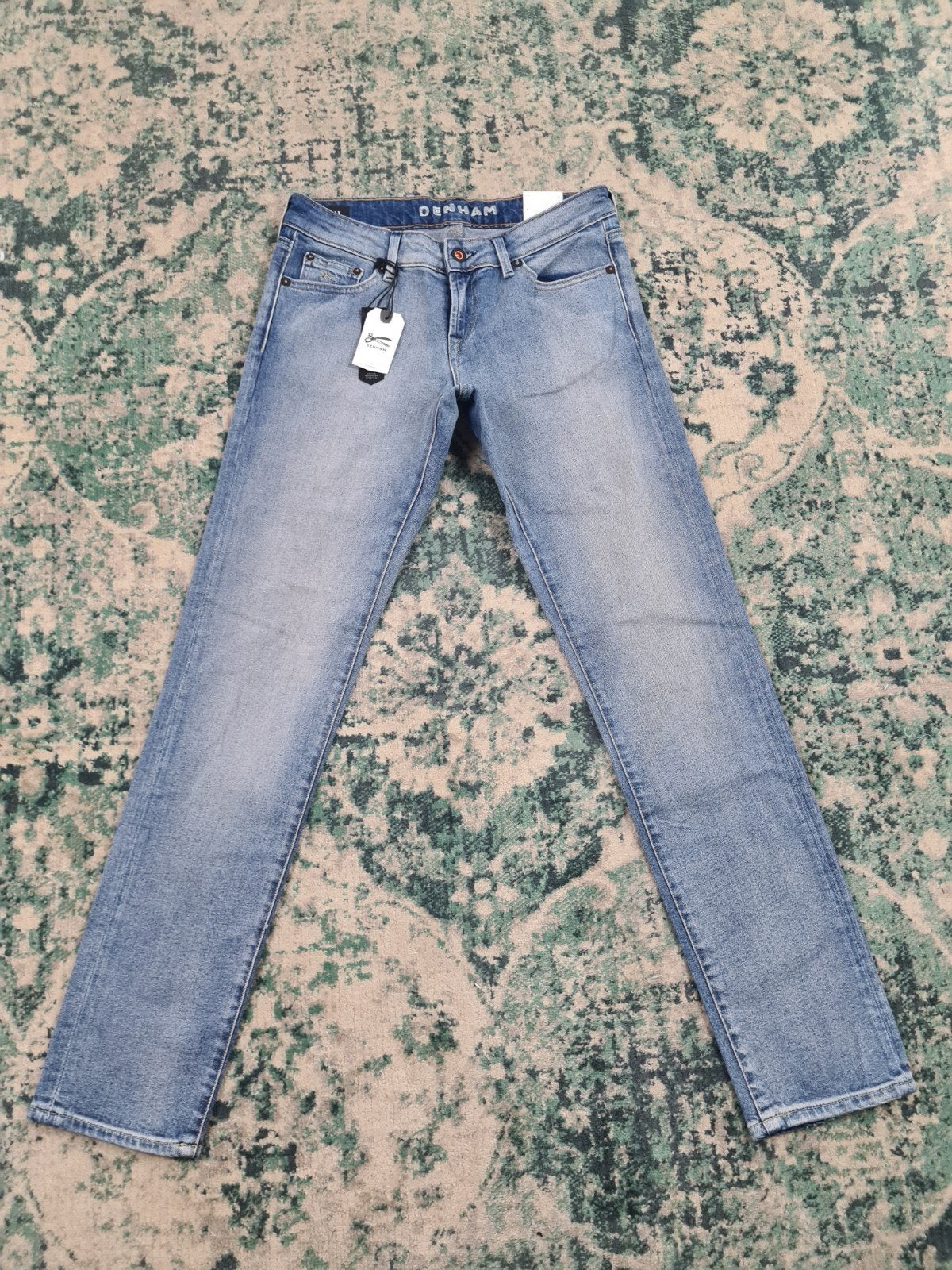 Denham Sally Straight Fit W26 L30 Nieuw Tulsi2630
Low-rise, Denham, Blauw, Nieuw, Ophalen of Verzenden