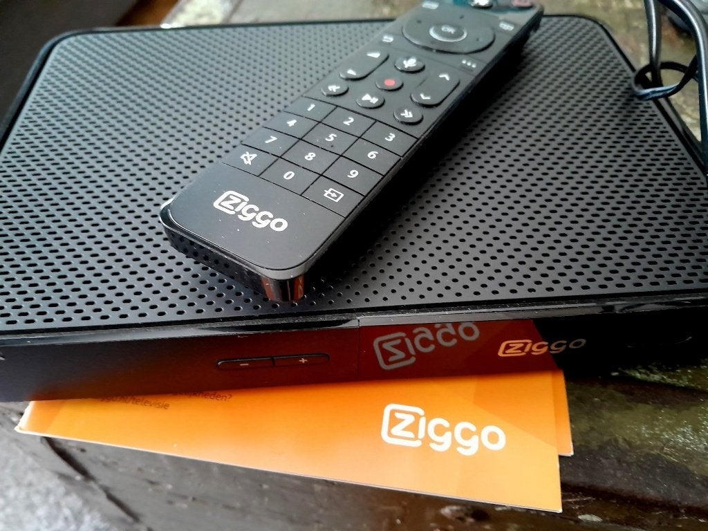 Ziggo mediabox next, Verzenden, Zo goed als nieuw, Decoder