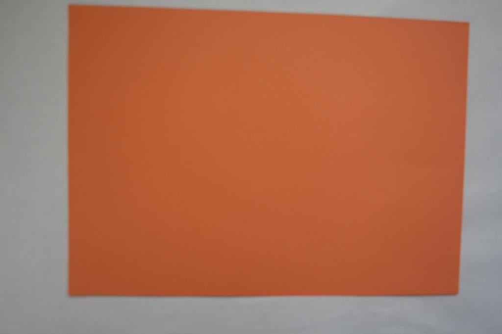 3 vel artoz gekleurd papier 80 grams oranje, Ophalen of Verzenden, Nieuw, Overige thema's, Knipvel