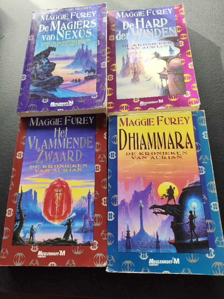 Maggie Furey boeken voor 6 euro per stuk, Ophalen of Verzenden, Zo goed als nieuw