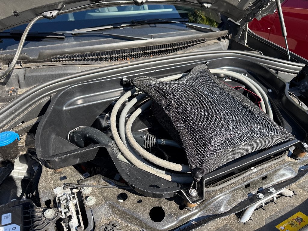 BMW iX1 U11 originele Frunk.at + tas&net | eDrive20/xDrive30, Auto diversen, Auto-accessoires, Ophalen of Verzenden, Zo goed als nieuw