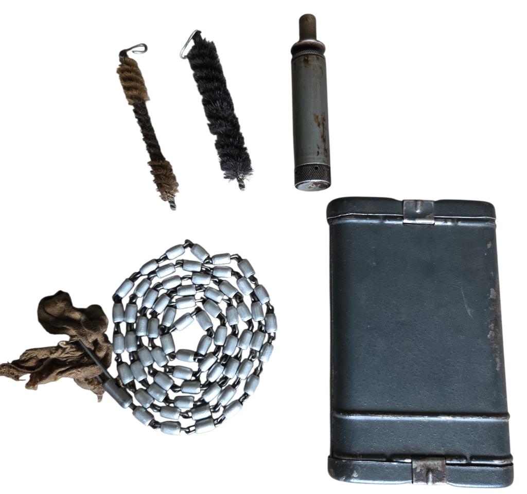 duitse ww2 k98 schoonmaak setje, Ophalen of Verzenden, Duitsland