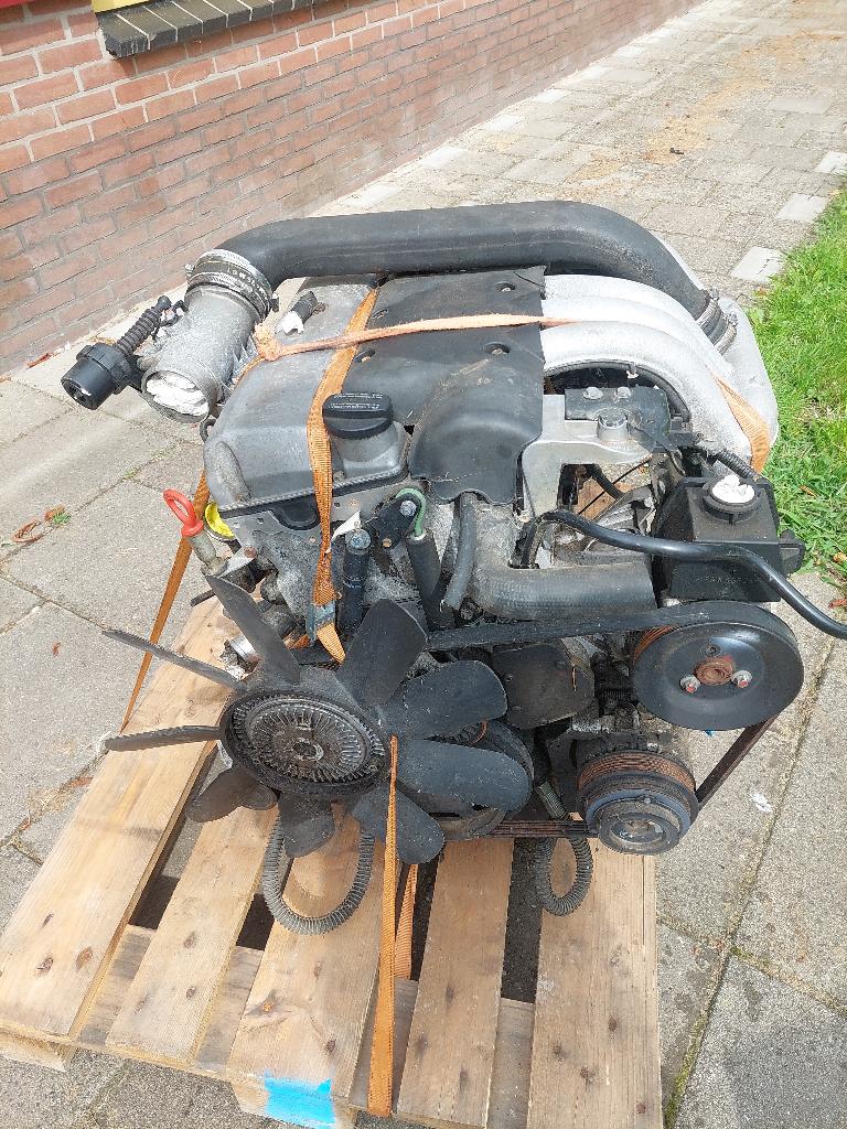 Te koop Mercedes 2.9 liter 5-cilinder TURBO 310.000 km, Ophalen of Verzenden, Mercedes-Benz