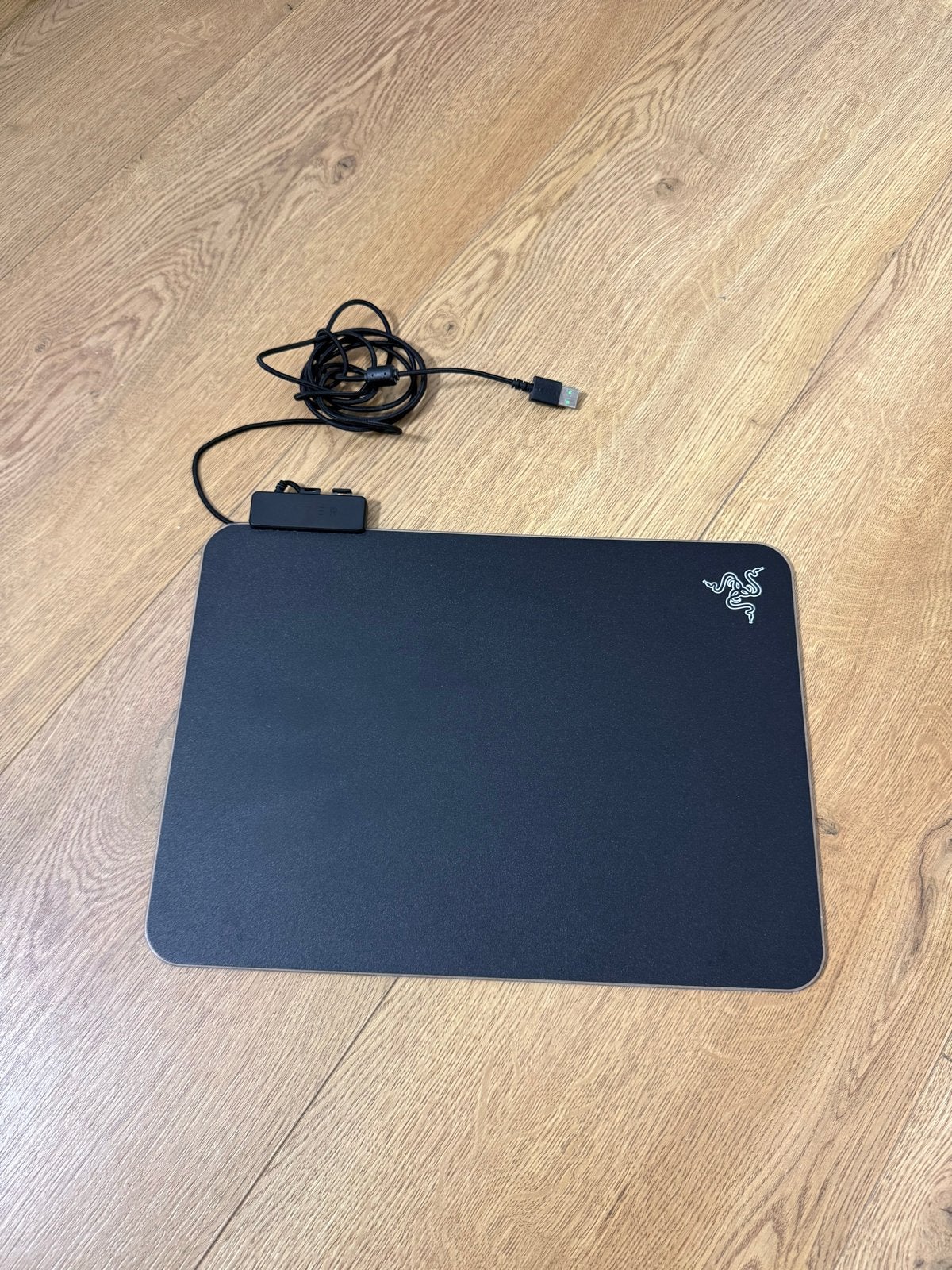Razer Vespula V2 Gaming Muismat - Zo goed als nieuw, Computers en Software, Free, Ophalen of Verzenden, Zo goed als nieuw, Free
