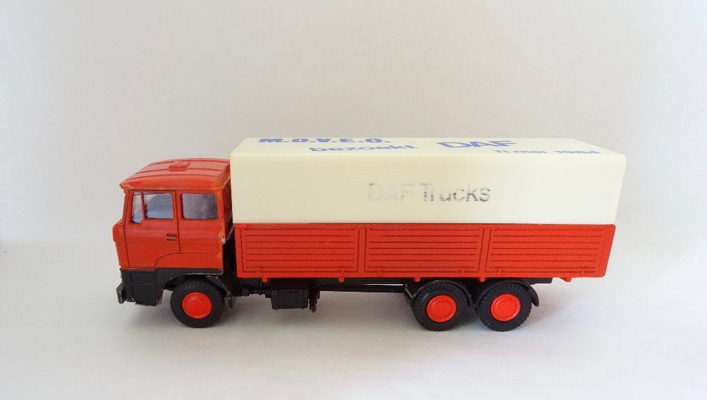 Lion Car DAF 2800/3300  M.O.V.E.O. bezoekt DAF 1984 dubbelas, Ophalen of Verzenden, Gebruikt, Bus of Vrachtwagen, Lion Toys