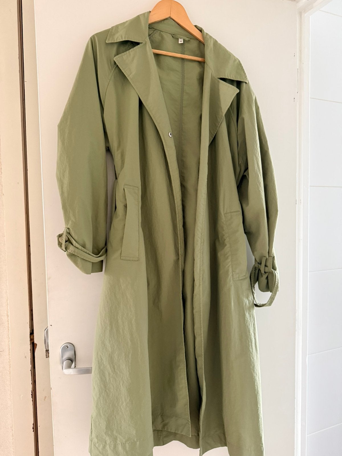 Leuke groene lange jas maat M van Hema, Ophalen of Verzenden, Zo goed als nieuw, Maat 38/40 (M), Groen