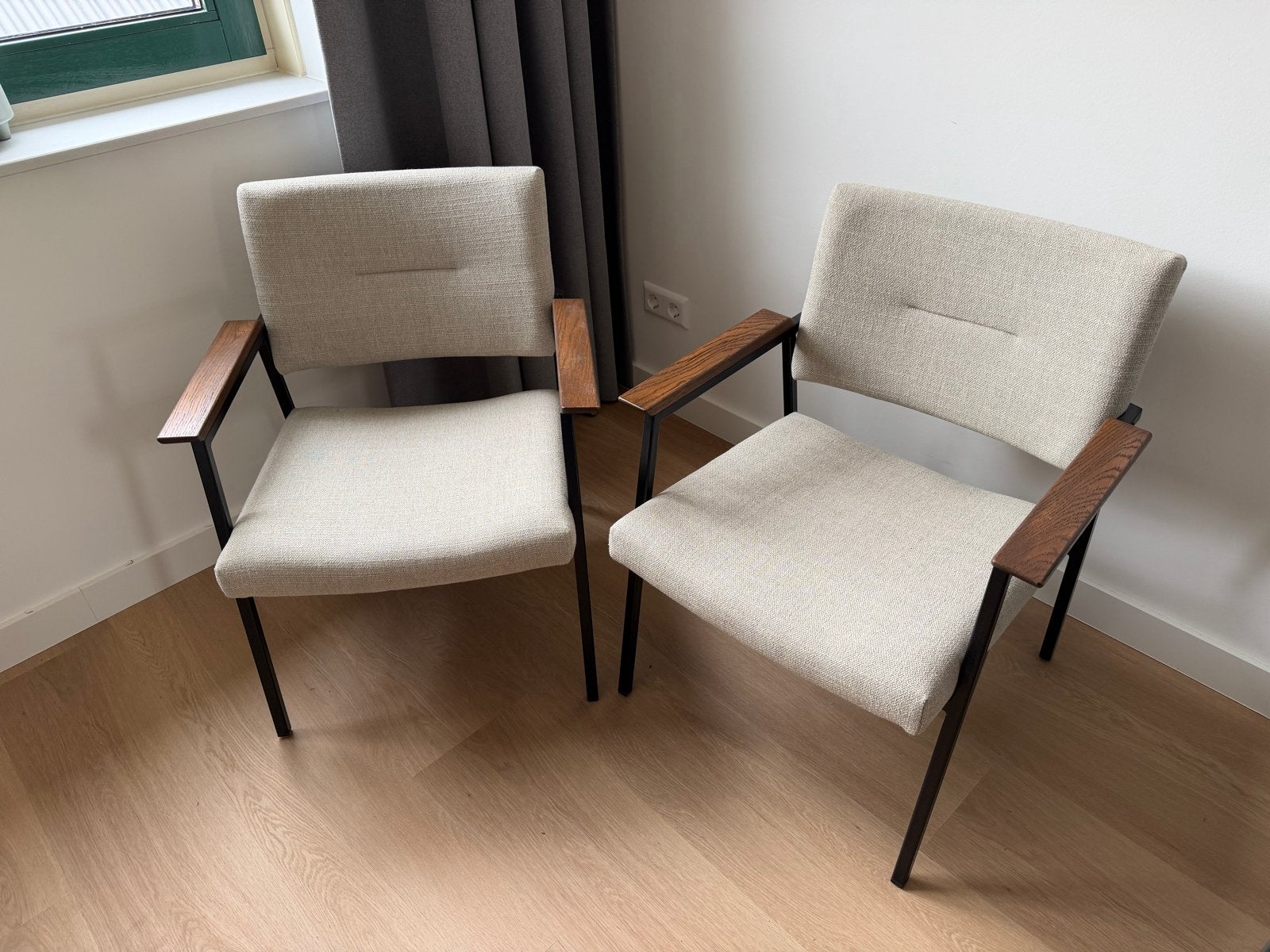Bodilson Dexter Fauteuils - Set van 2, Ophalen, 75 tot 100 cm, Zo goed als nieuw, 50 tot 75 cm