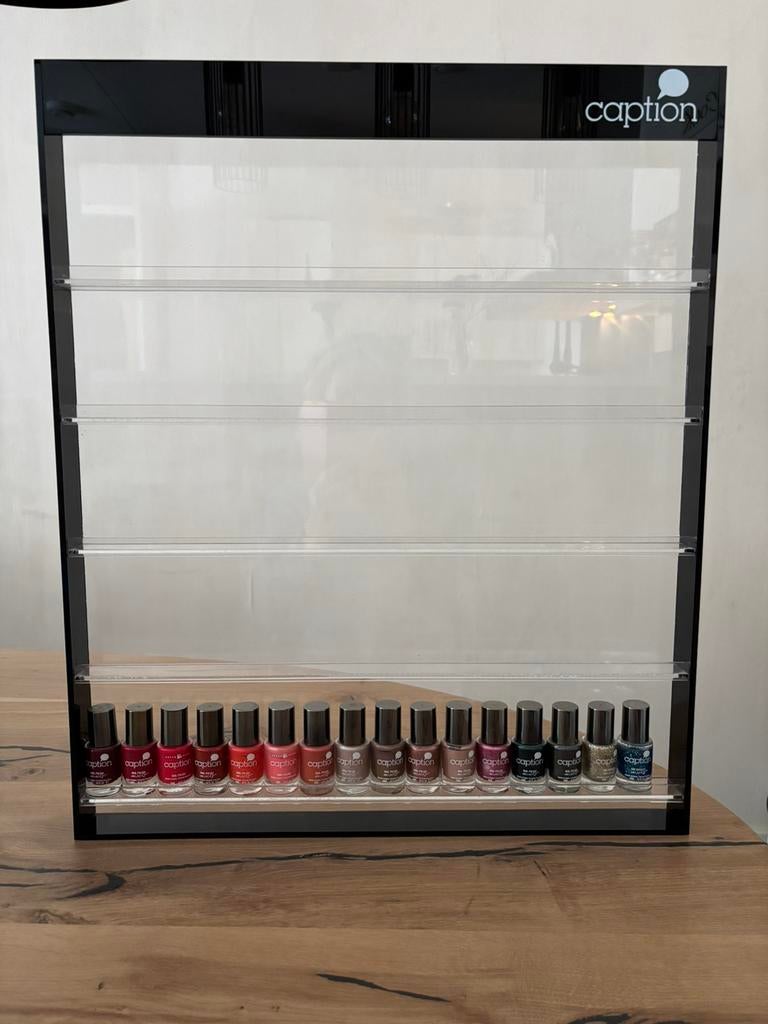 Young Nails Caption Nagellak-display voor 80 lakjes, Ophalen of Verzenden, Zo goed als nieuw