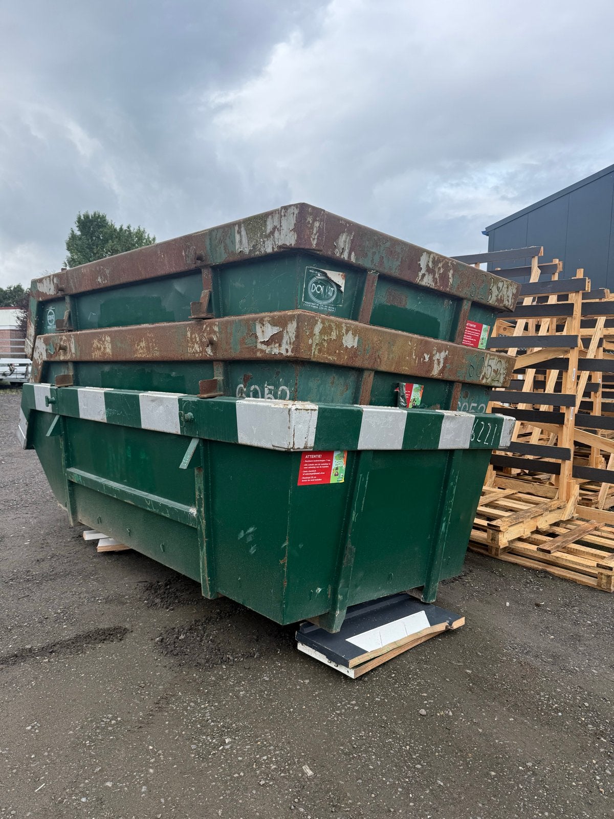 Portaal containers 6m3 - 9 stuks met gebruikssporen, Ophalen of Verzenden