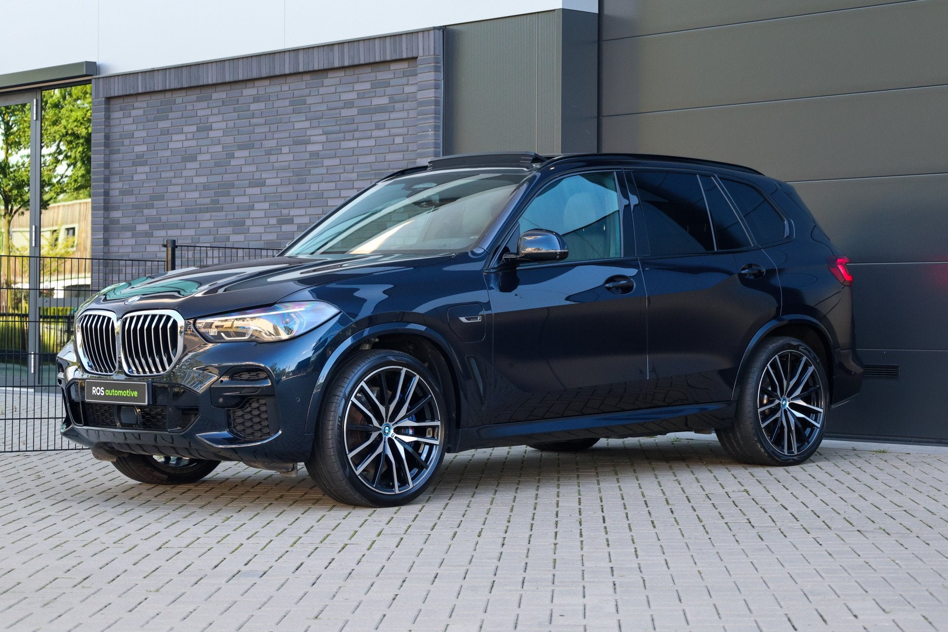 Foto 49 van BMW X5 xDrive45e High Executive | BTW | M-SPORT | PANO | LAS