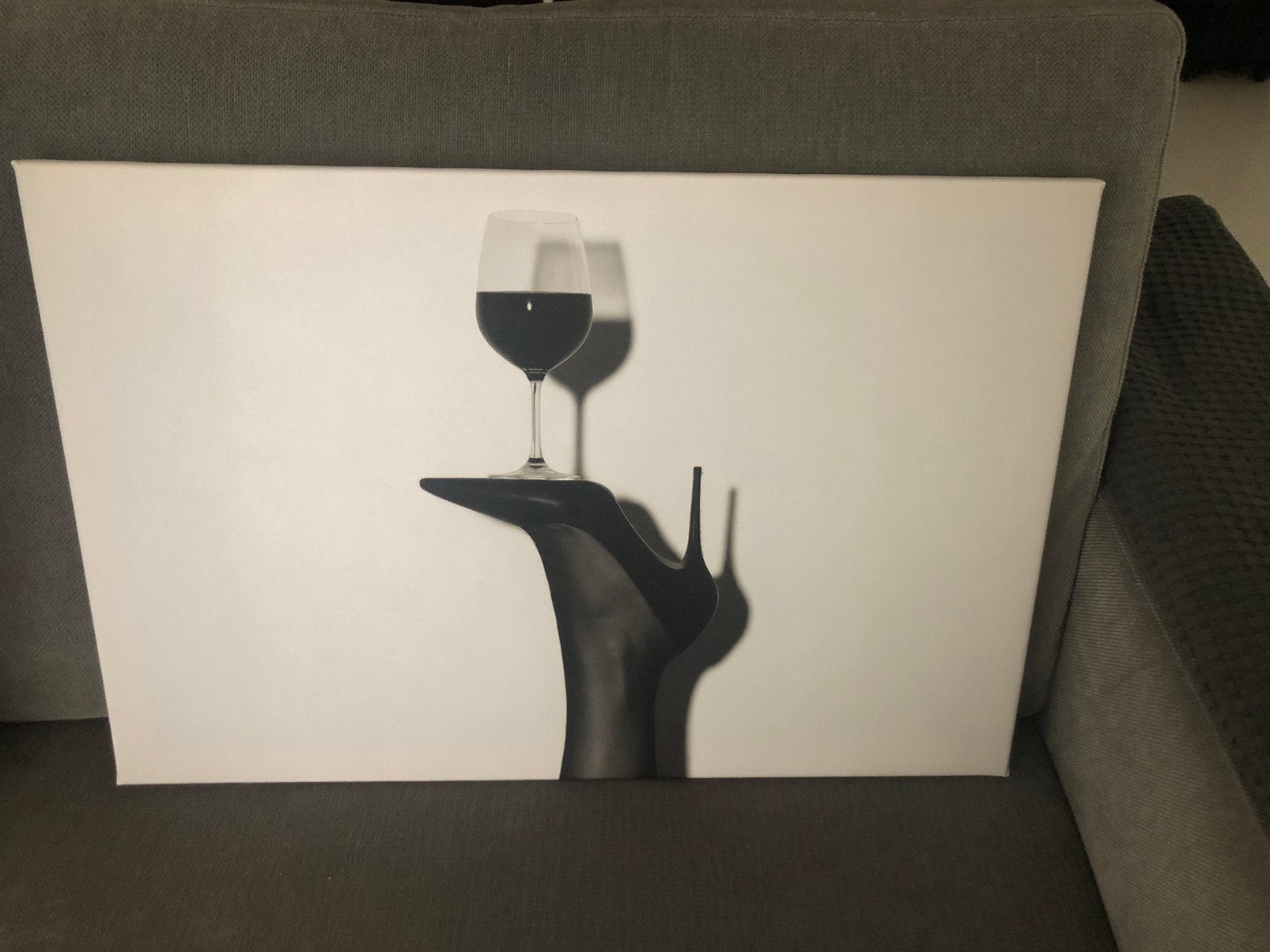 Pump en wijnglas op Canvas, Ophalen of Verzenden, Overig onderwerp