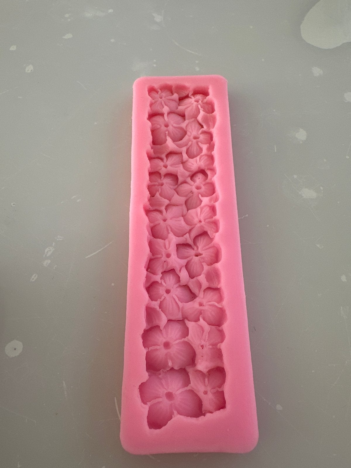 Siliconen mal bloemenrand voor taartdecoratie, Hobby en Vrije tijd, Taarten en Cupcakes maken, Ophalen of Verzenden, Nieuw, Taarten of Cupcakes