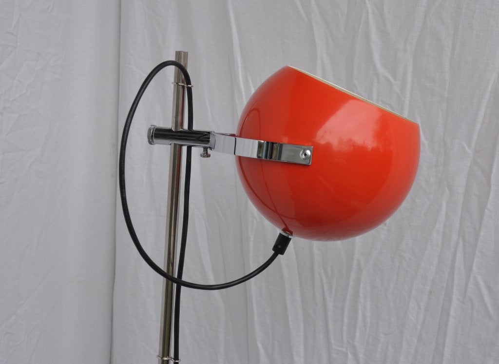 Gepo | Design | Vintage vloerlamp | Enkele bollamp | Oranje, Huis en Inrichting, Lampen | Vloerlampen, Vintage | Design | 70ties | Vloerlamp | Oranje | Retro | BLF
