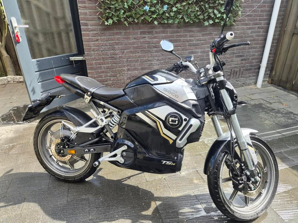 Super Soco TSX elektrische scooter ZGAN lage km, Ophalen, Zo goed als nieuw, Overige typen, Overige merken