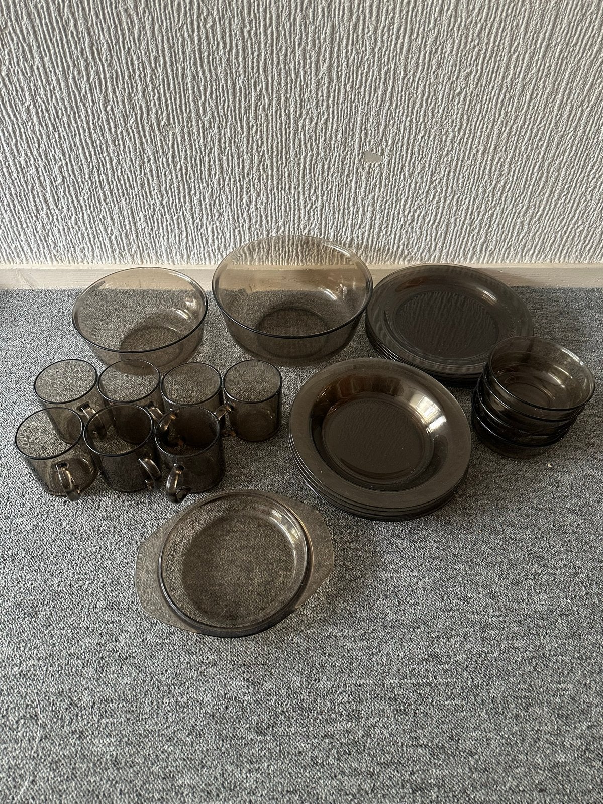 Vintage rookglas servies set, Huis en Inrichting, Ophalen, Gebruikt, Vintage, Glas