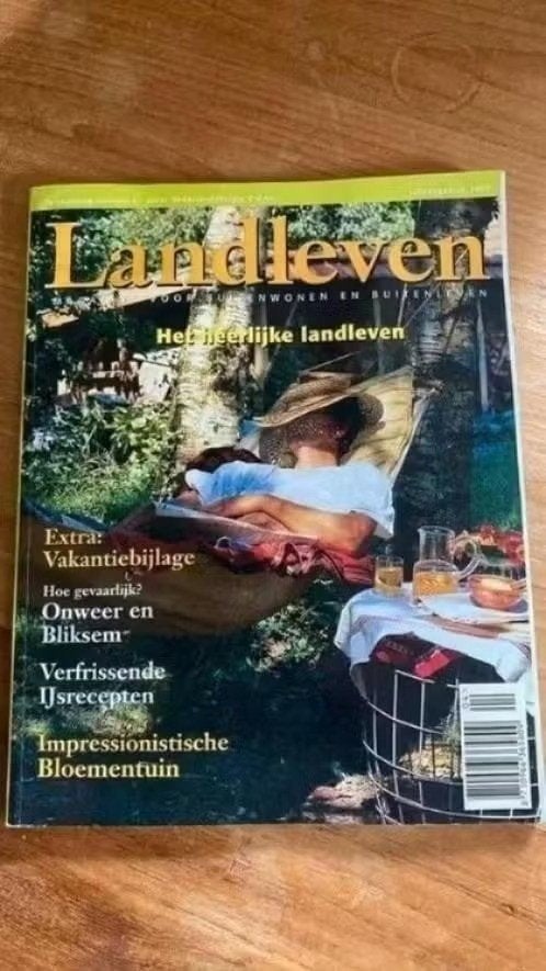 Landleven : Amelandse paardenreddingsboot 2002, Boeken, Tijdschriften en Kranten, Gelezen, Overige typen, Ophalen of Verzenden