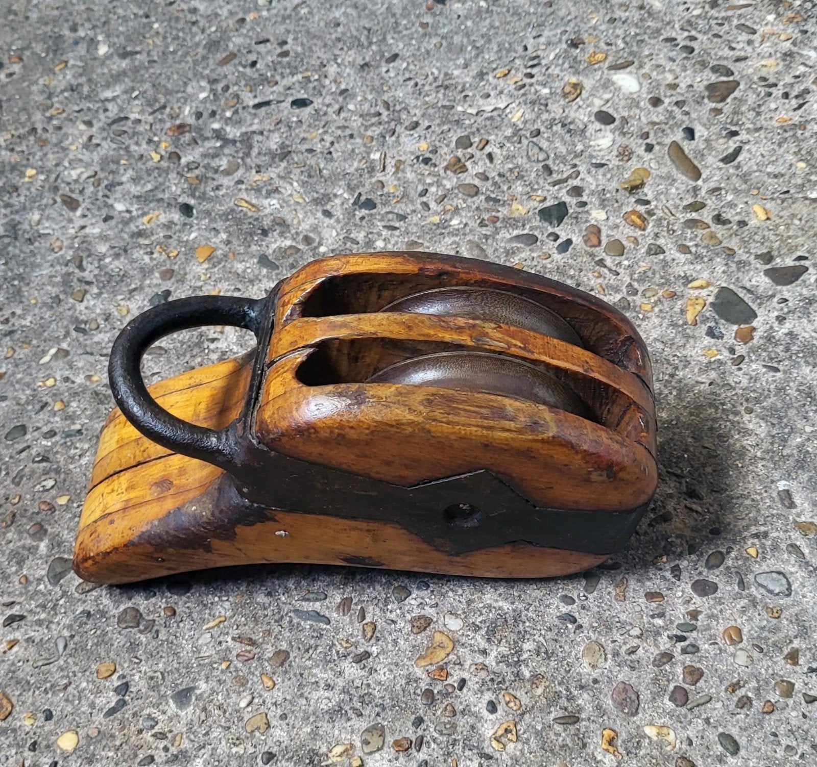 Oude houten katrol met 2 houten schijven, Ophalen of Verzenden