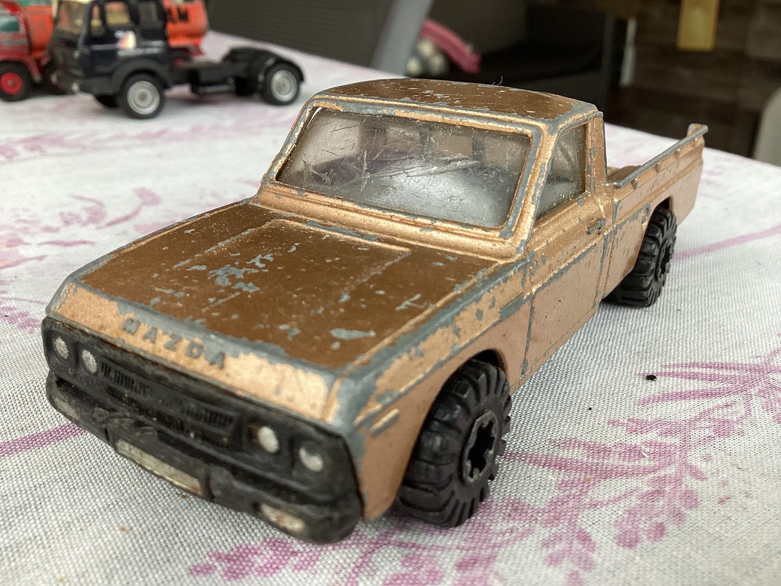 Mazda pickup van Corgi., Ophalen of Verzenden, Gebruikt, Auto, Corgi