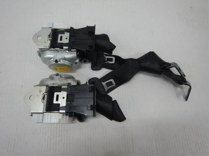 Audi Q3 83A Gordels Gordelset Links + Rechts achter, Auto-onderdelen, Ophalen of Verzenden, Gebruikt