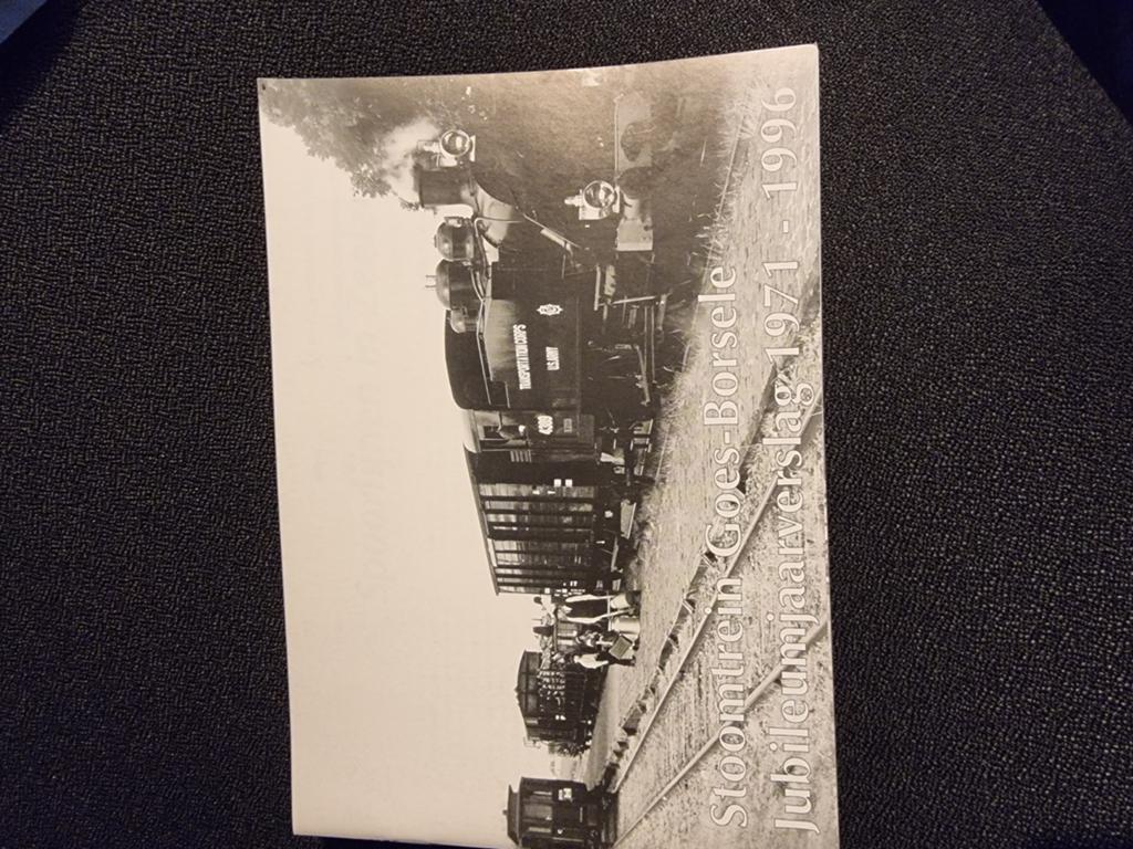11 Jaarverslagen Stoomtrein Goes-Borsele jaren '80/'90, Boeken, Ophalen of Verzenden, Gelezen