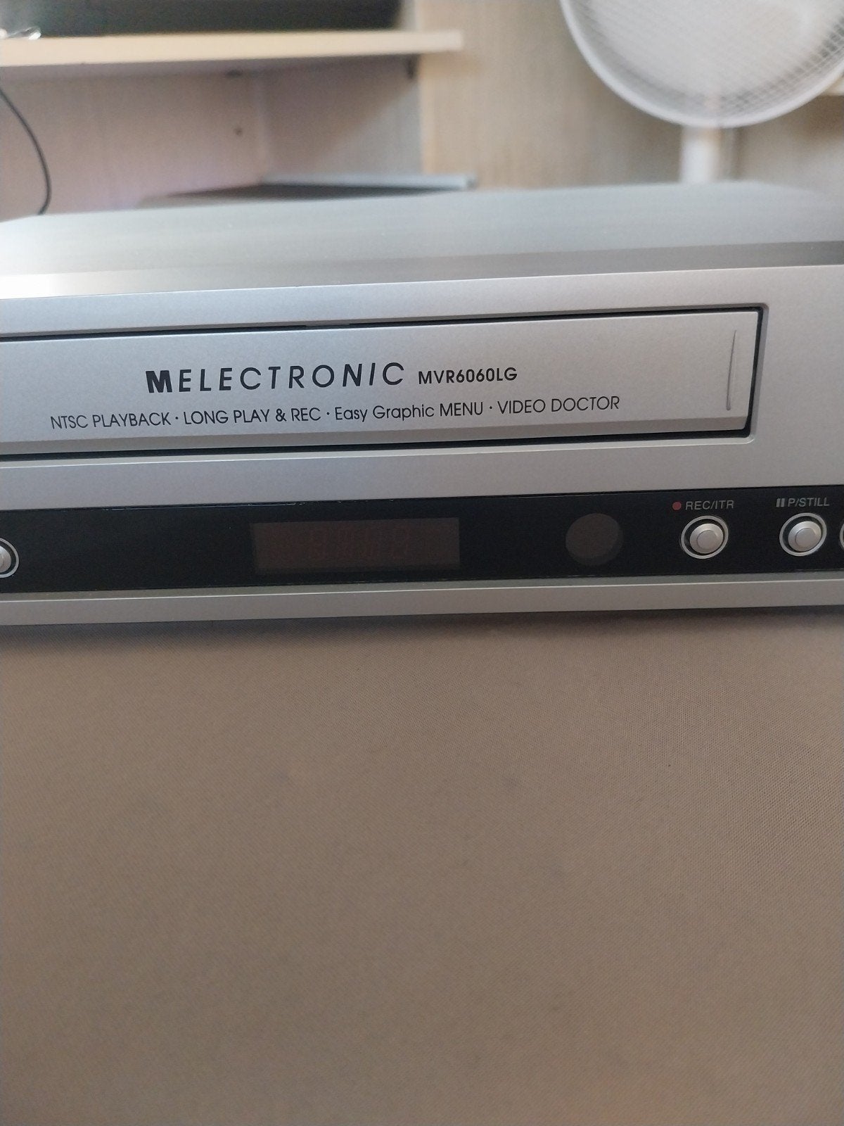 Melectronic MVR6060LG VHS-speler met afstandsbediening, Audio, Tv en Foto, Videospelers, Ophalen of Verzenden, Gebruikt, VHS-speler of -recorder