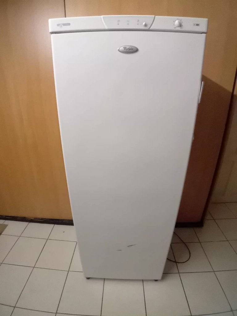 Diepvries Whirlpool AFG 8050, Gebruikt, Minder dan 60 cm, 140 tot 160 cm, Vrijstaand
