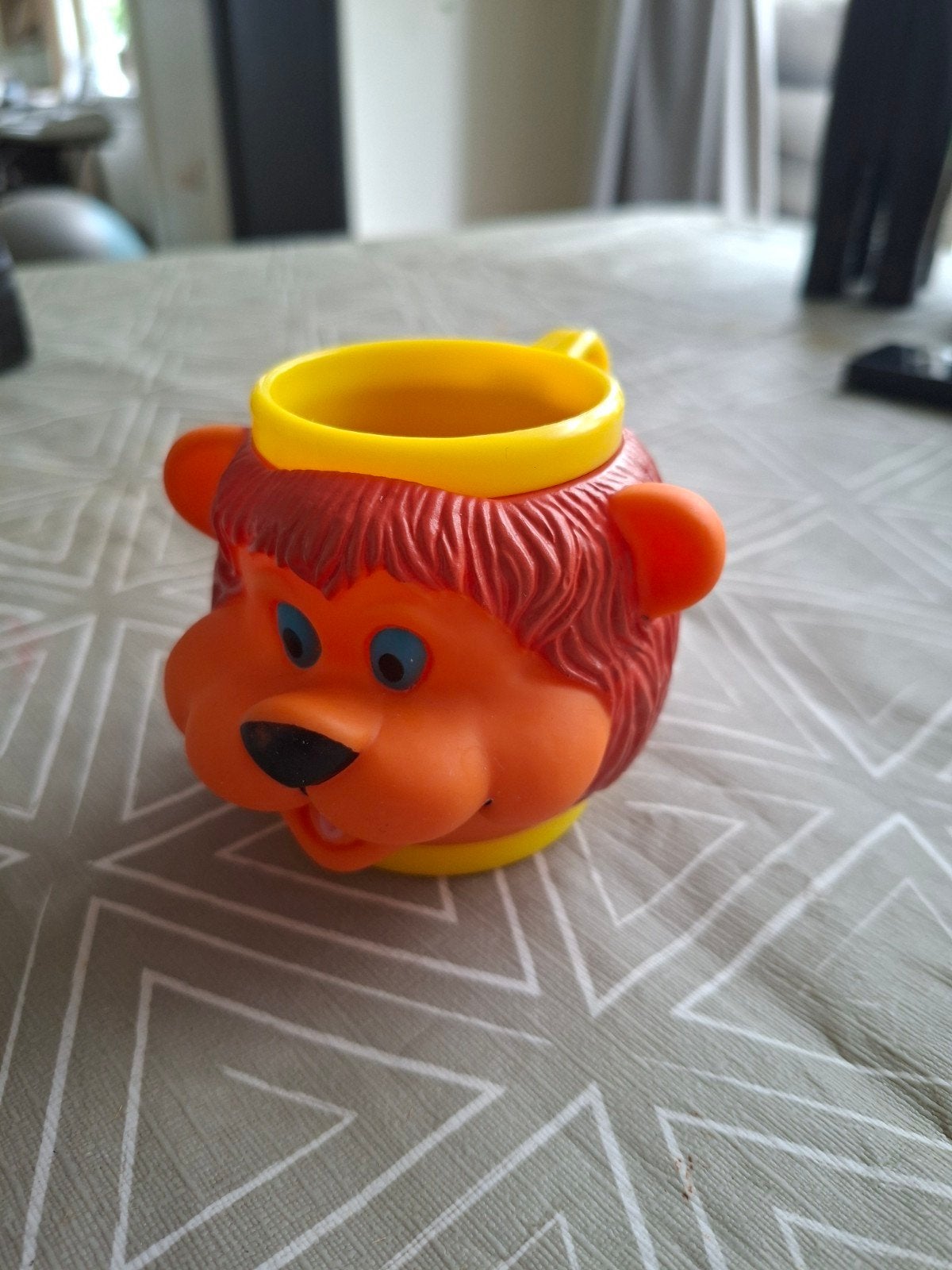Drinkbeker in de vorm van een leeuw, Ophalen of Verzenden, Gebruikt, Overige typen