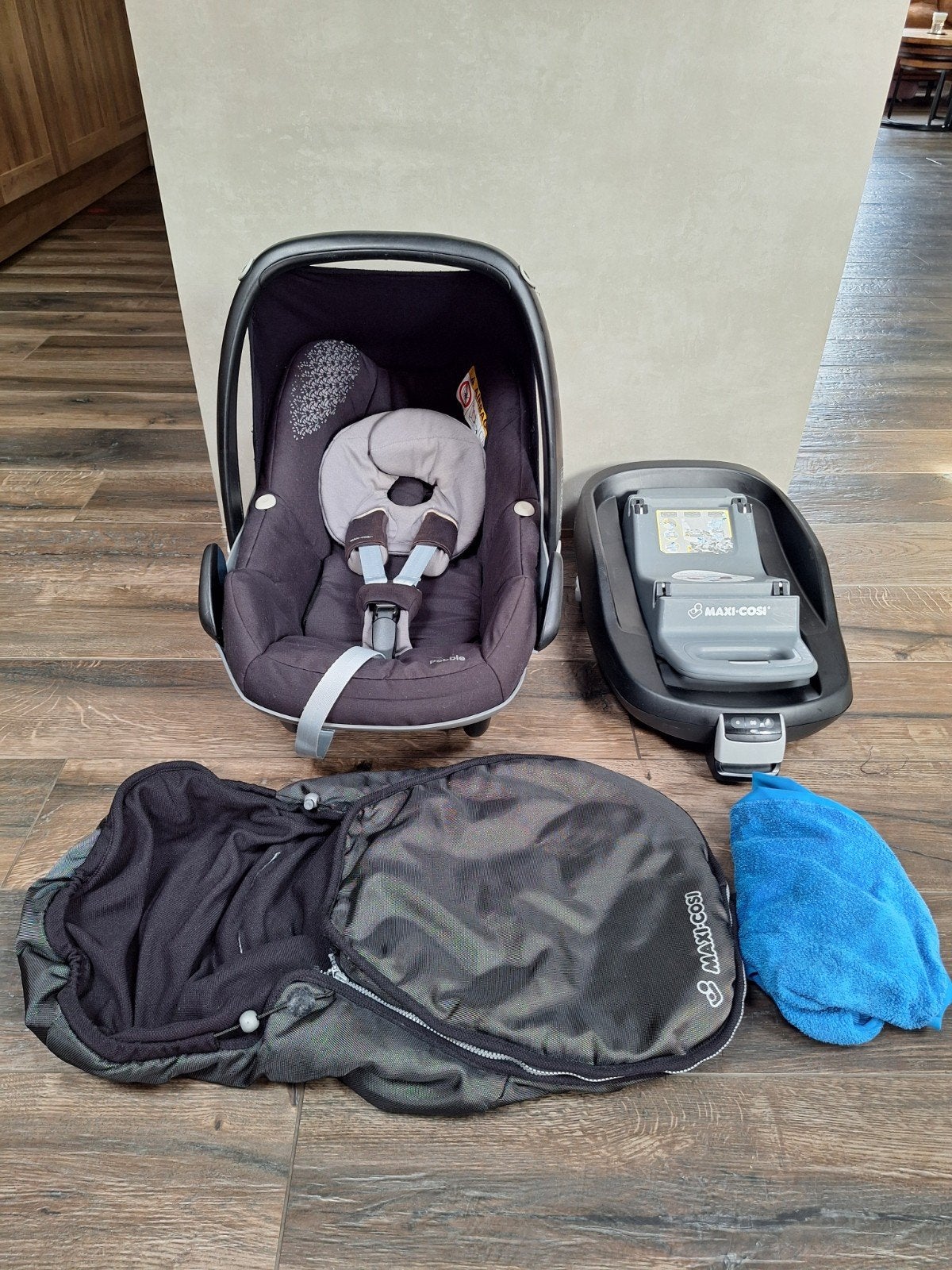 Maxi Cosi Pebble met Isofix en accessoires, Ophalen, Gebruikt, Isofix, 0 t/m 13 kg