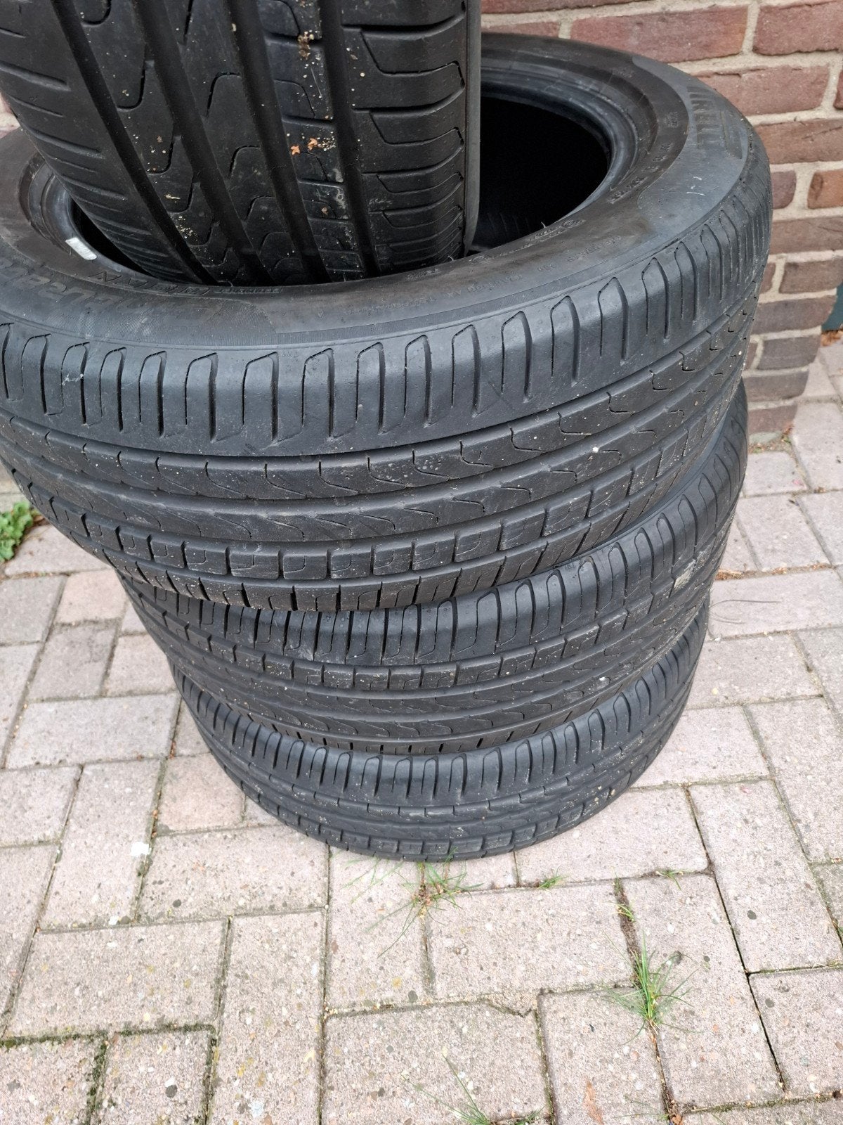 Pirelli Cinturato Zomerbanden 225/55R17 - Zeer Goede Staat, Auto-onderdelen, Banden en Velgen, Ophalen, Gebruikt, 17 inch, Band(en)