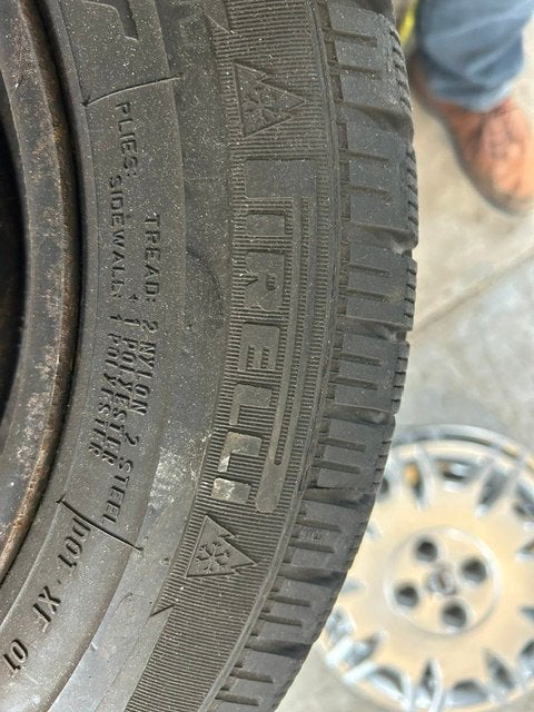 Pirelli winterbanden Fiat, Alfa Lancia op velg, Ophalen, 14 inch, Banden en Velgen, 185 mm