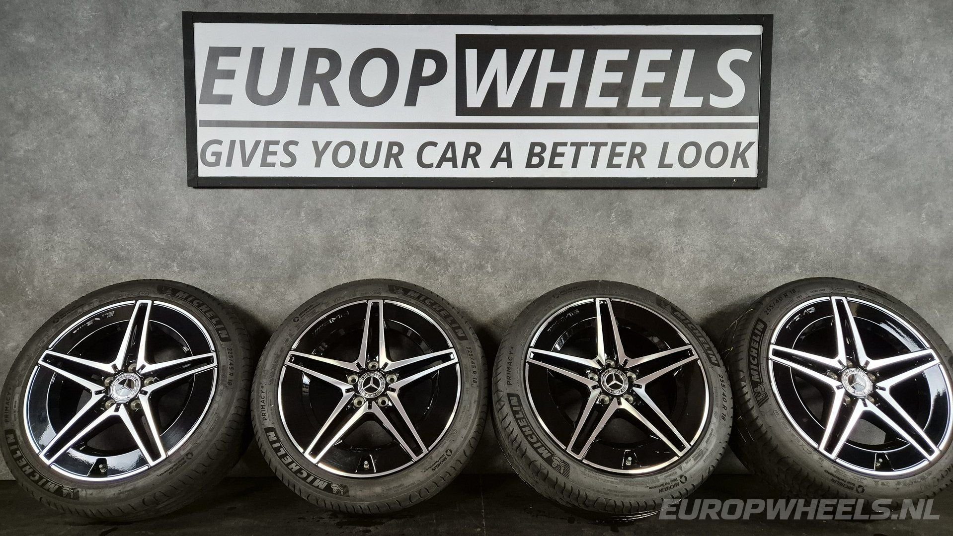 18 inch Mercedes C klasse W206 AMG Zwart zomerbanden velgen, 18 inch, Gebruikt, 255 mm, -