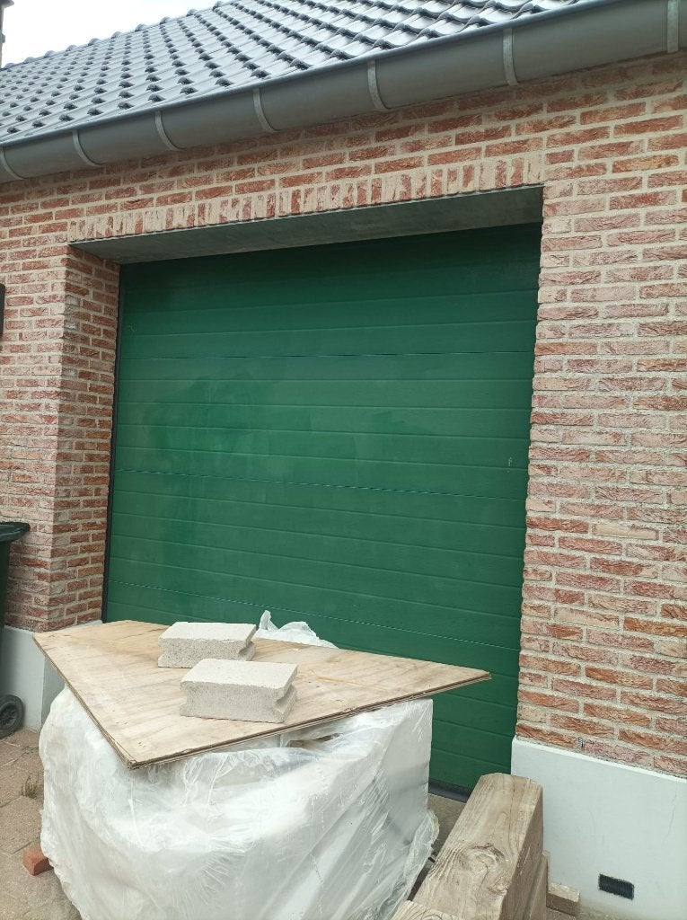 garagedeur kunststof elektrisch houtlook, Garagedeur, Zo goed als nieuw, Vouwdeur, Ophalen