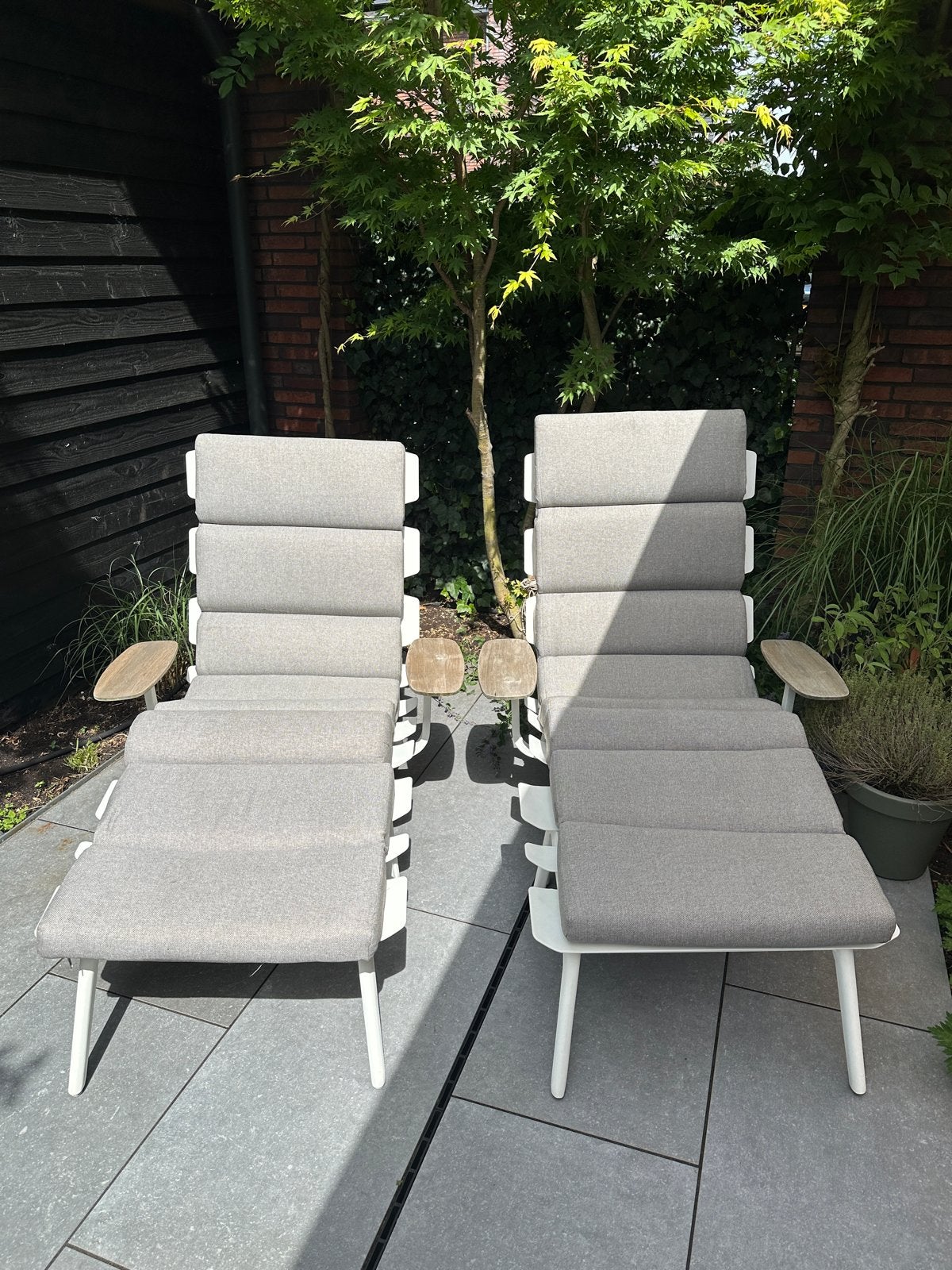 2 Paco stalen tuin-/loungestoelen met voetenbankjes en kusse, Tuin en Terras, Ophalen, Gebruikt, Metaal