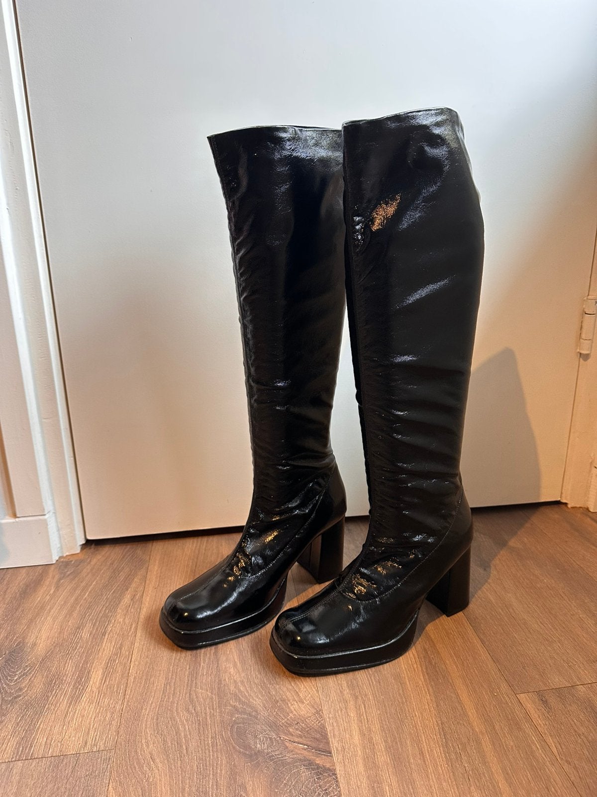 BRONX New-Melanie High laklaarzen - maat 40 - NIEUW, Hoge laarzen, Zwart, Nieuw, Ophalen of Verzenden