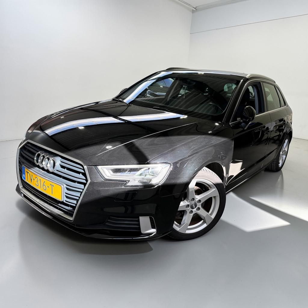 Audi A3 Sportback 1.0 TFSI Sport Lease Edition Parkeersensor, Auto's, Stof, Gebruikt, Euro 6, Zwart