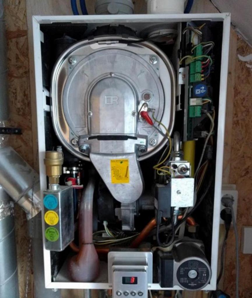 Onderhoud  cv ketel, Doe-het-zelf en Verbouw, Verwarming en Radiatoren, 30 tot 80 cm, Cv-ketel of Combi-ketel, Minder dan 60 cm