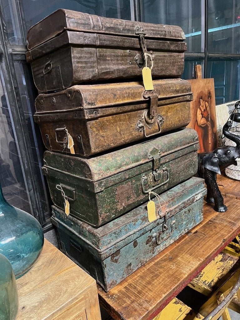5 x Antieke Metalen koffer uit India zeer fraai Patina, Ophalen
