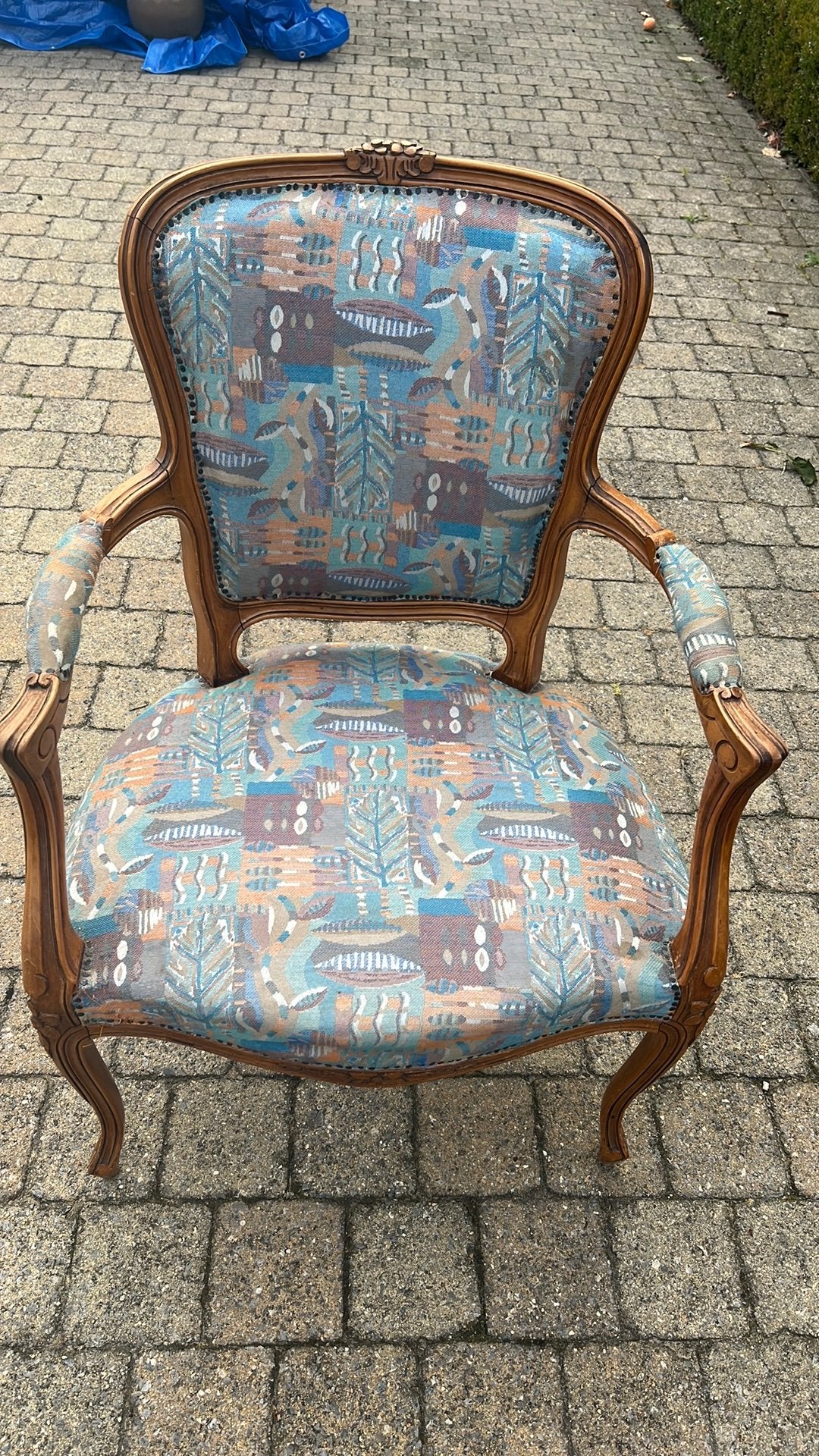 Antieke stoel, Ophalen