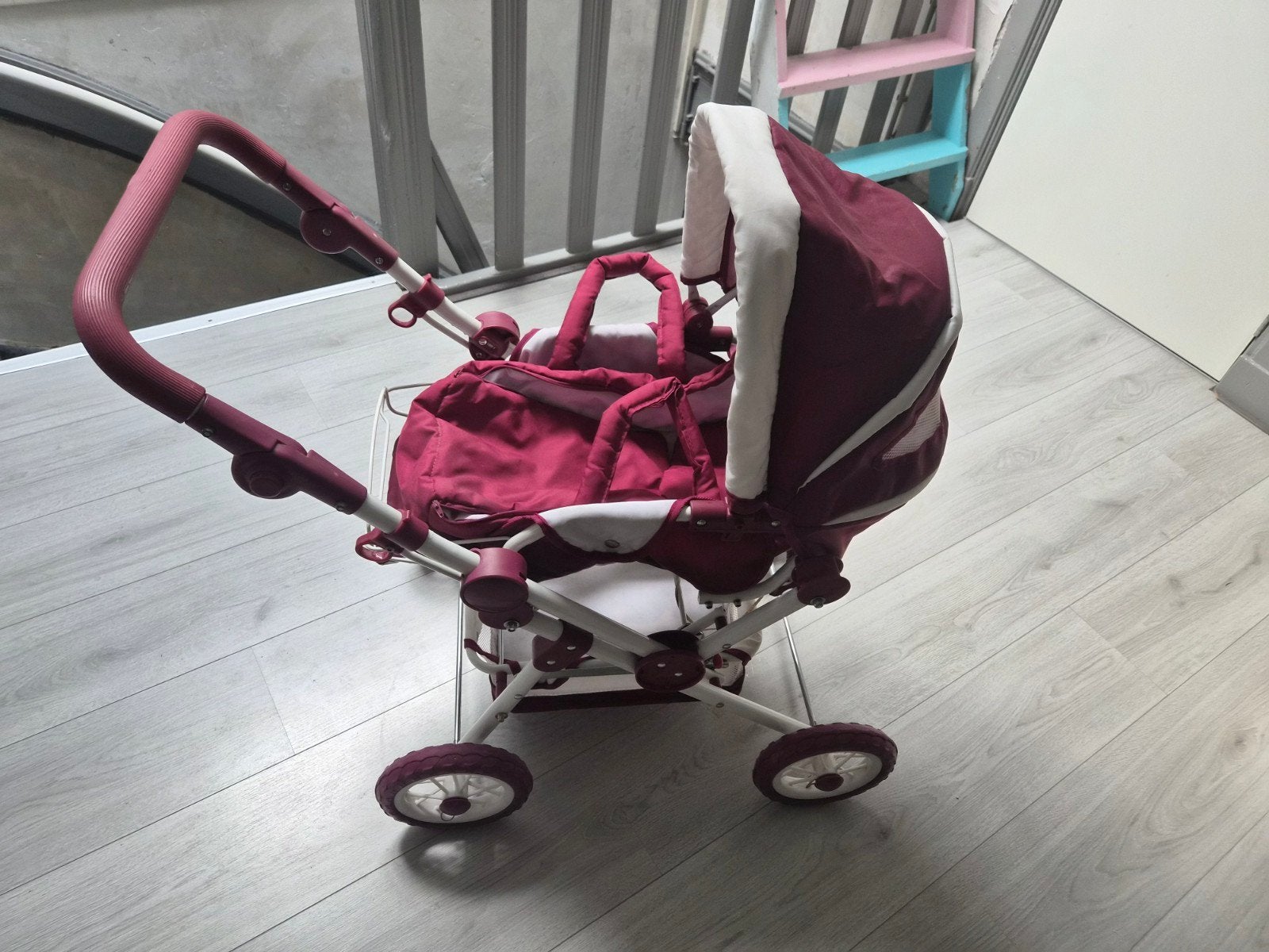 Grote Poppenwagen., Kinderen en Baby's, Speelgoed | Poppen, Ophalen, Zo goed als nieuw, Babypop