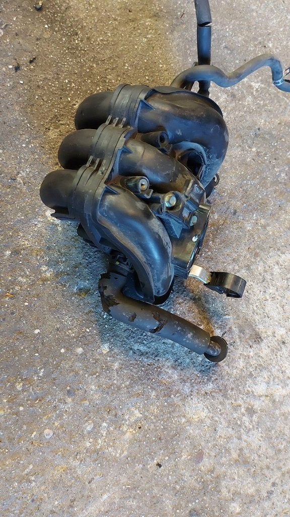 Inlaat spruitstuk Peugeot 107 uit 2006, Ophalen of Verzenden
