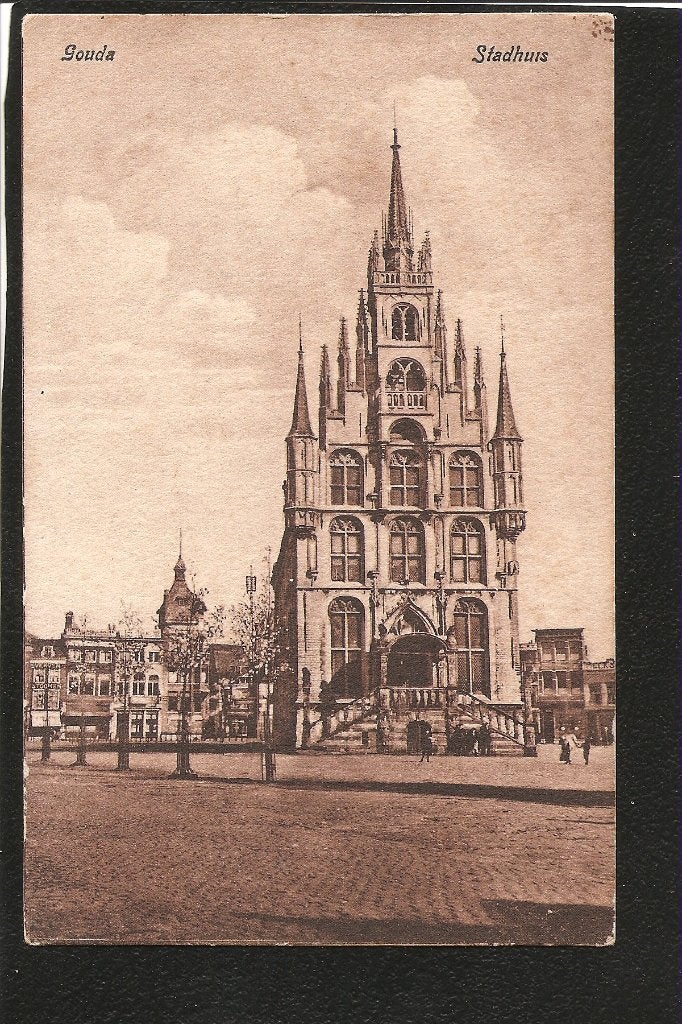 Gouda, Stadhuis, Ophalen of Verzenden, 1920 tot 1940, Gelopen, Zuid-Holland