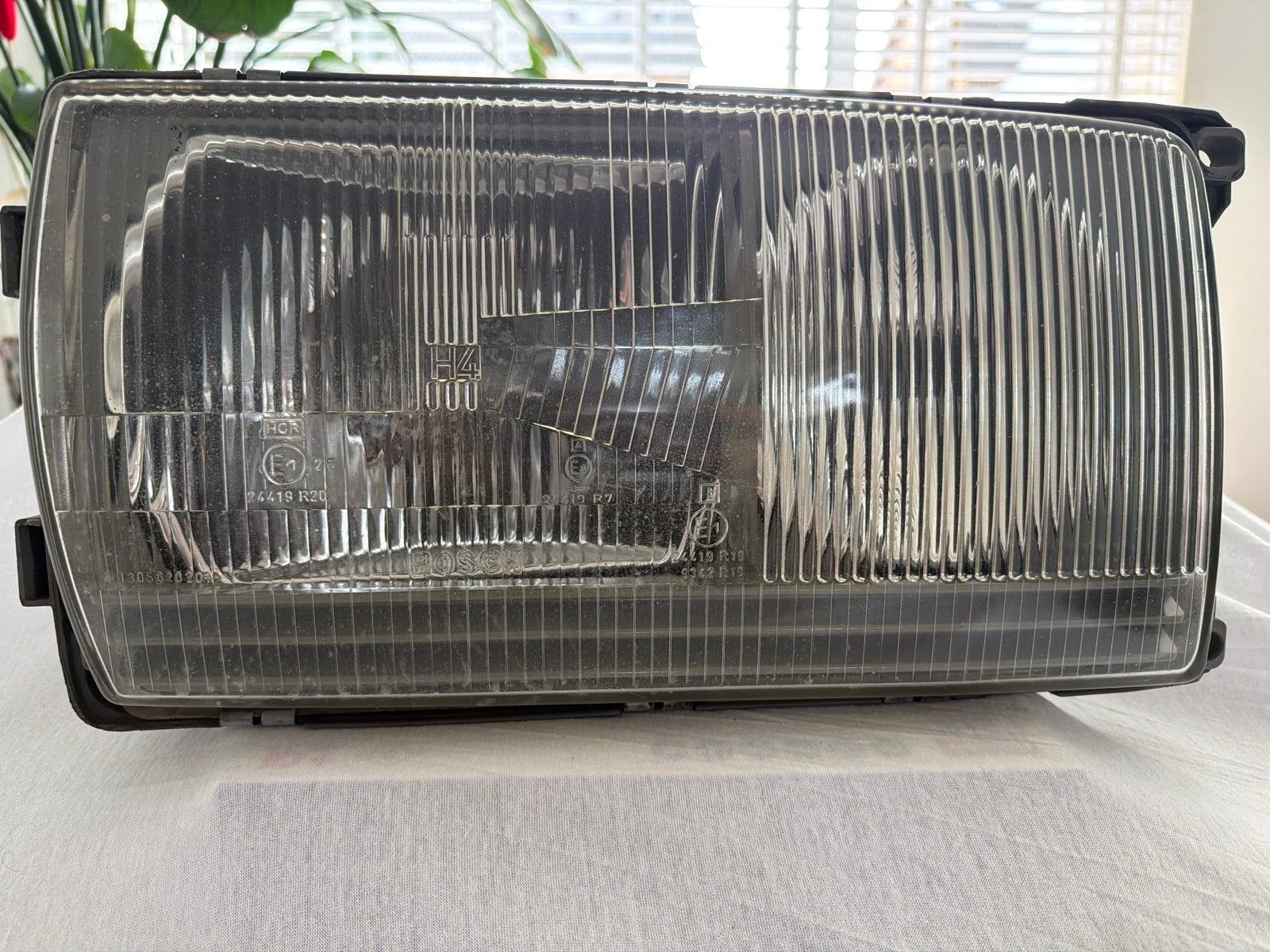 Koplamp voor w123 mercedes  - Gebruikt, Auto-onderdelen, Ophalen of Verzenden, Gebruikt, Mercedes-Benz