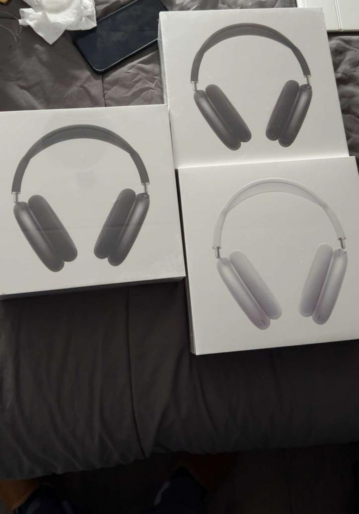 2x Apple AirPods Max - Grijs en Zwart - Topkwaliteit, Overige merken, Ophalen of Verzenden, Zo goed als nieuw, Over oor (circumaural)