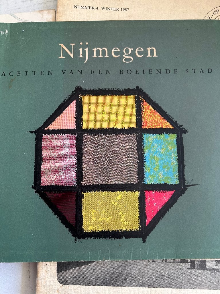 Vijf leuke boekjes  over stad Nijmegen, Ophalen of Verzenden, 20e eeuw of later, Gelezen