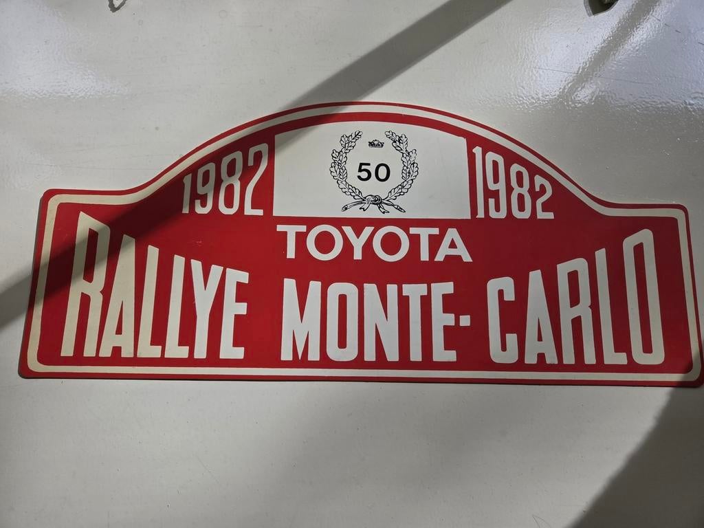 Rallye Monte carlo 1982 toyota bord 19x33cm, Verzamelen, Ophalen of Verzenden, Zo goed als nieuw