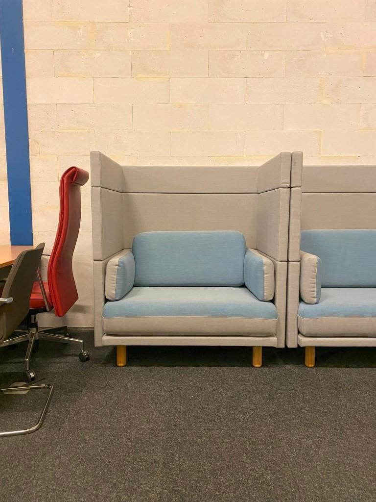 2 x Akoestische lounge fauteuil De Vorm Arnhem, grijs/blauw, Ophalen, Gebruikt, 75 tot 100 cm, 100 tot 125 cm