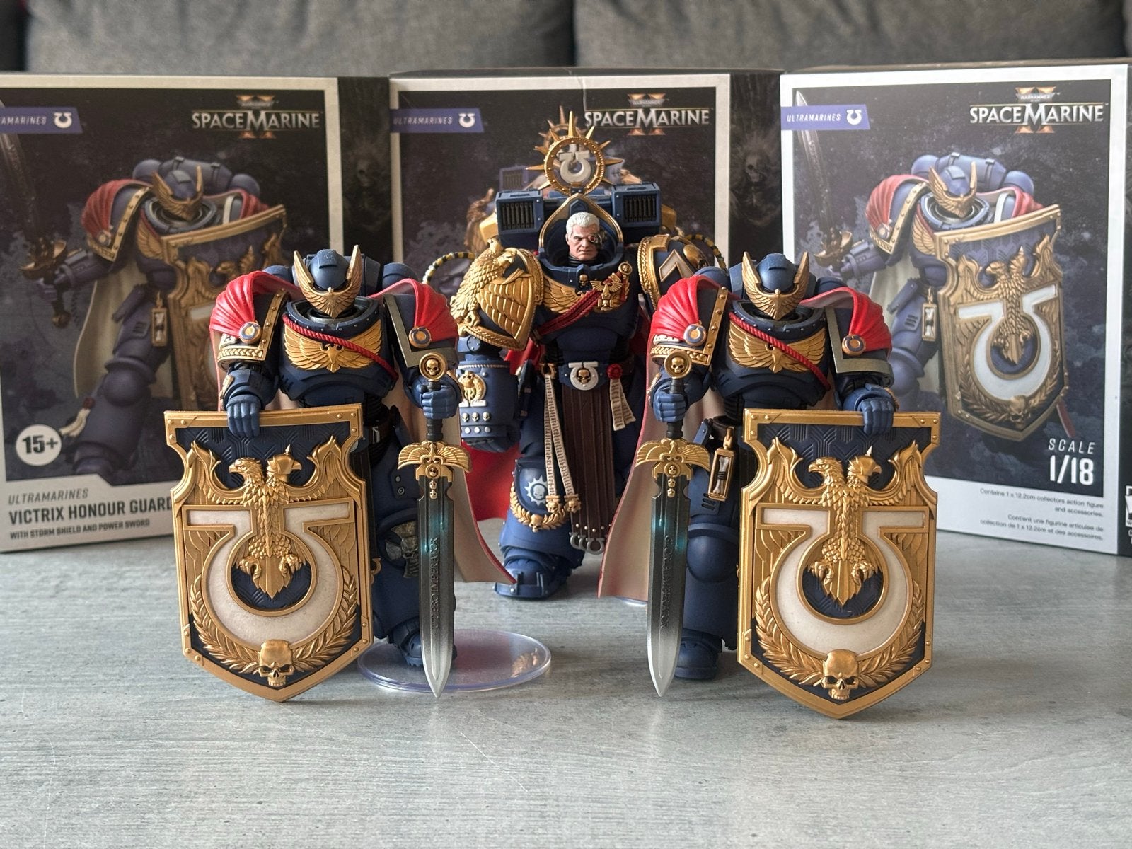 JoyToy Warhammer 40K Ultramarines Victrix Honour Guard, Ophalen of Verzenden, Zo goed als nieuw