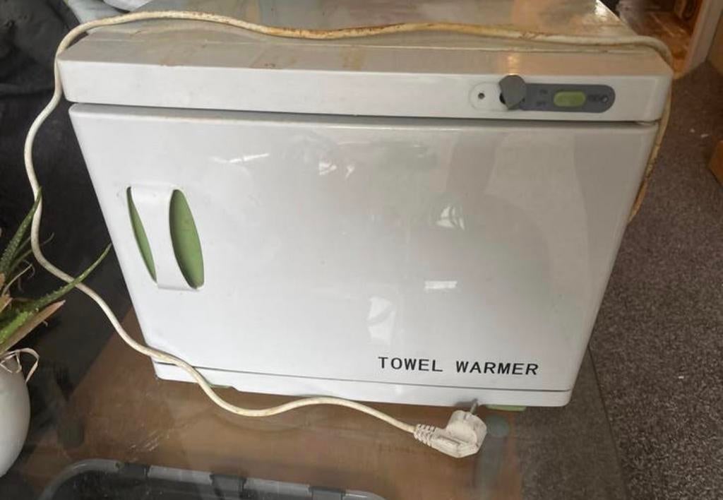 Handdoek verwarmer RTD-23A 200W, Ophalen, Gebruikt