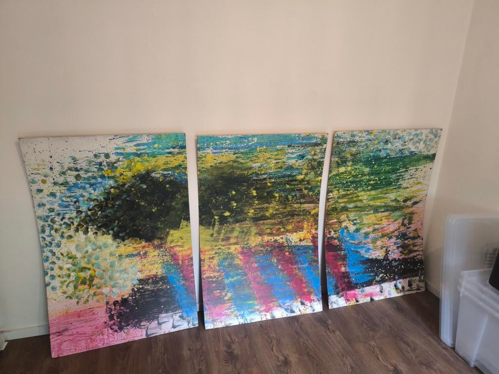 Drie luik action painting, Ophalen